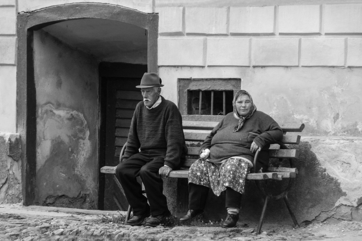 Lüdemann Ursula_auf der Hausbank_SW_27 Pkte